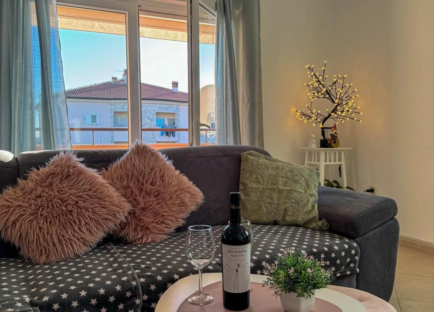 Neva Apartment Novigrad  Croatia